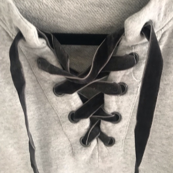 Rails sweatshirt size small - Picture 2 of 3